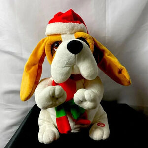 SOUND AND LIGHT CHRISTMAS MUSICAL HOUND-DOG WORKS  SINGS I FEEL GOOD AND DANCES